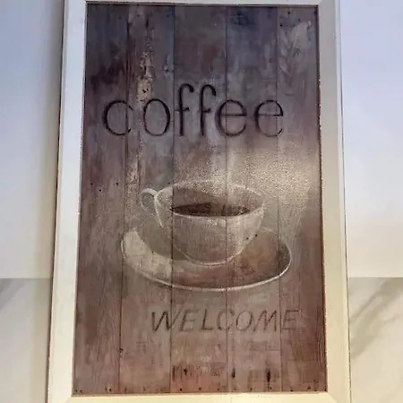 Chez Frederic - Gare De A 2 Minutes A Pied - Entierement Equipe Metz