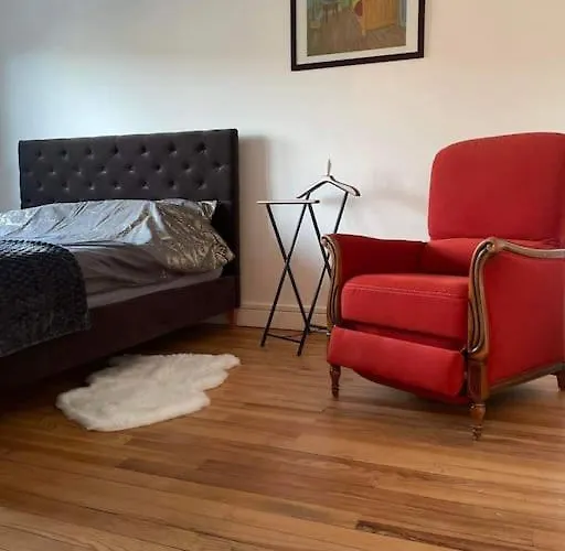 Chez Frederic - Gare De A 2 Minutes A Pied - Entierement Equipe 아파트