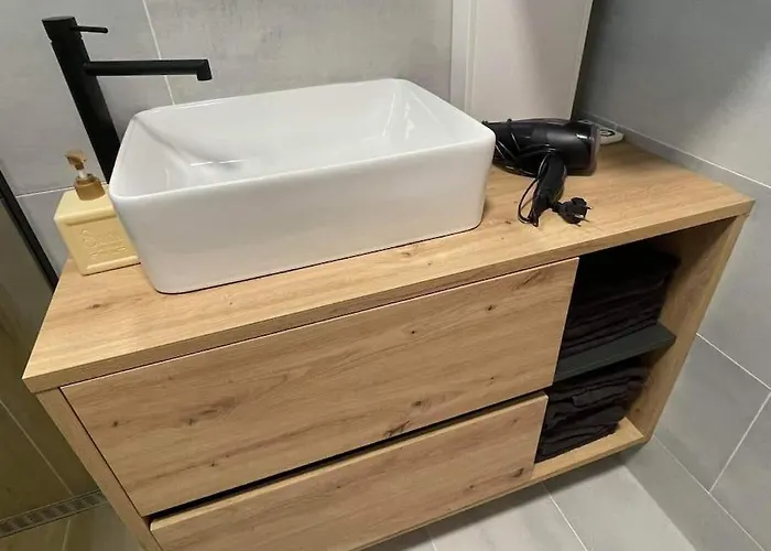 Chez Frederic - Gare De A 2 Minutes A Pied - Entierement Equipe 아파트 메스